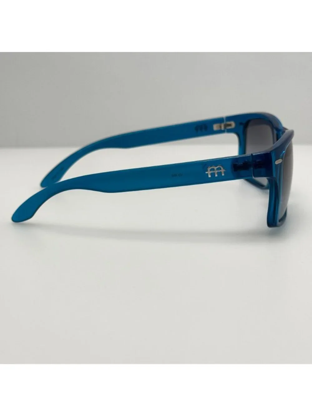 Pomy Sunglasses 440 57-18-130